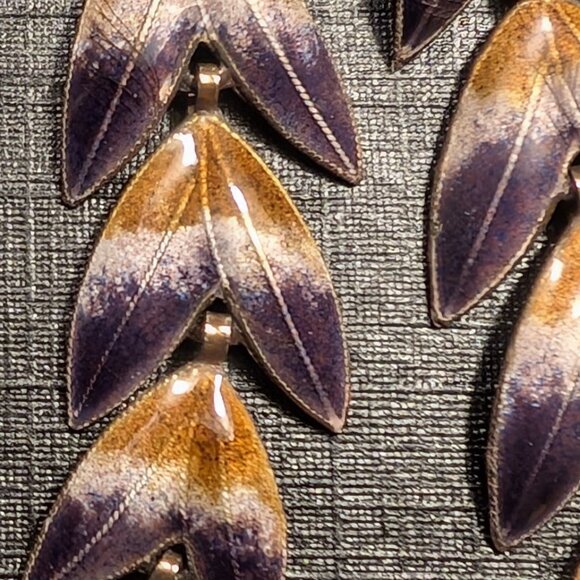 Dangle Leaf Earrings purple Enamel Sterling Silver Vermeil Gold Plate Estate Vtg - Picture 7 of 7